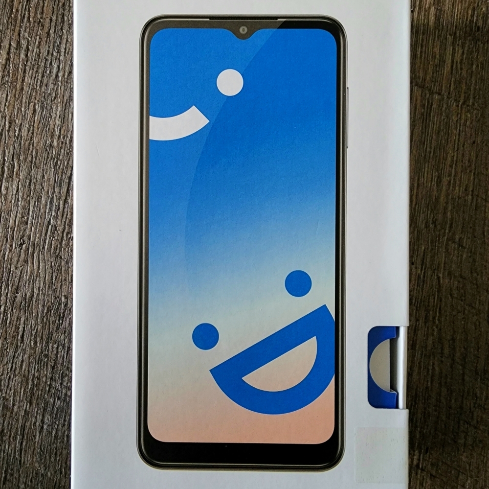 Visible Midnight phone